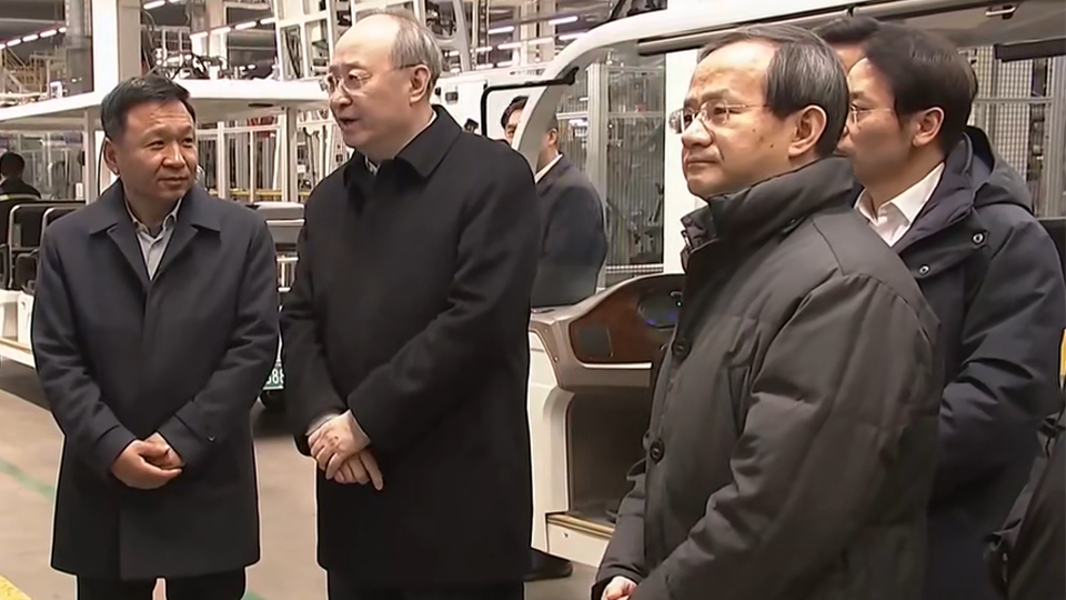 市委書記尹力、市長殷勇調(diào)研北汽：發(fā)揮龍頭企業(yè)引領作用
